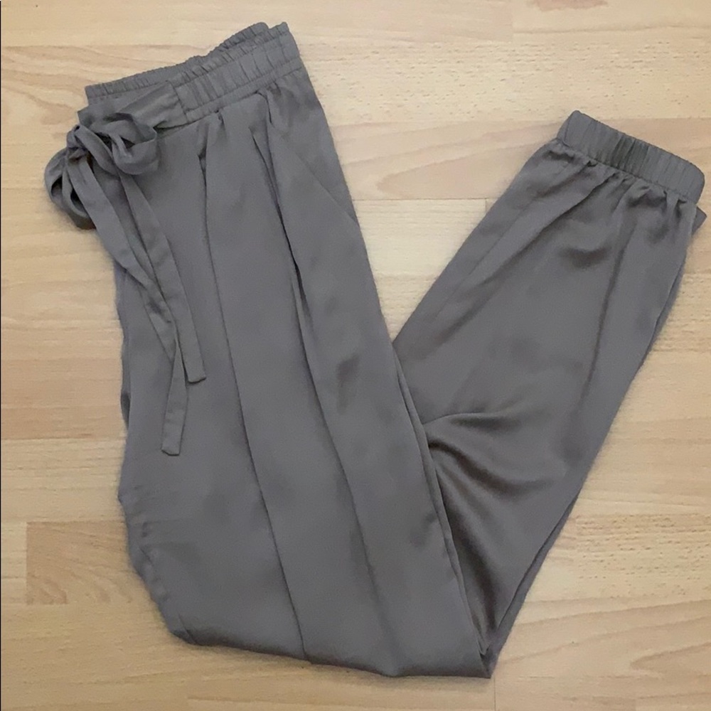 Bebe pants